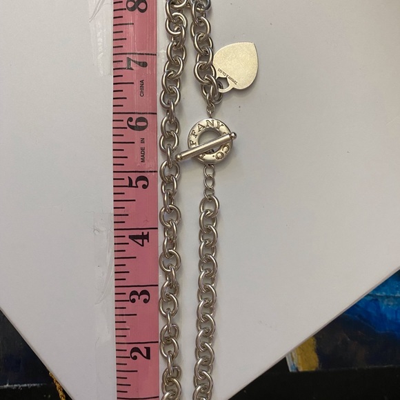Vintage Tiffany & Co. Heart Toggle Necklace 17” - Picture 8 of 8
